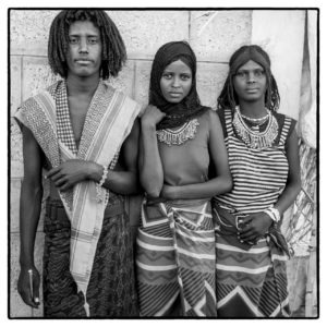 Afar Man and Girls, Winner of 2014 Portrait Silver Award Pris de la Photographie